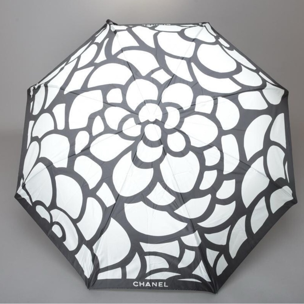 CHANEL CAMELLIA FOLDING UMBRELLA MONOCHROME FLORAL UMBRELLA, WITH COA. RARE ITEM - Picture 8 of 16
